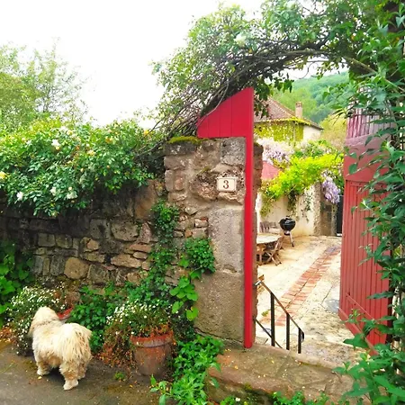 Magnifique En Pierres Au Coeur De Antonin Noble Val - Piscine Et Jardin Prives -10 Personnes *