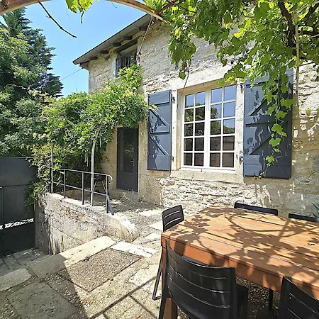Casa de Férias Magnifique En Pierres Au Coeur De Antonin Noble Val - Piscine Et Jardin Prives -10 Personnes