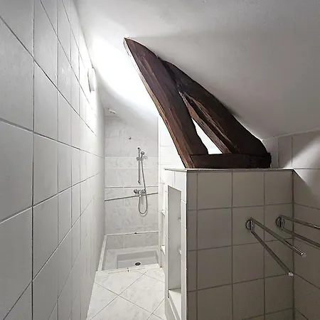 Casa de Férias Magnifique En Pierres Au Coeur De Antonin Noble Val - Piscine Et Jardin Prives -10 Personnes Saint-Antonin