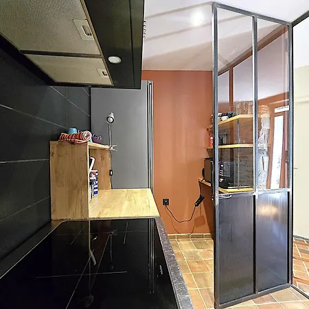 Magnifique En Pierres Au Coeur De Antonin Noble Val - Piscine Et Jardin Prives -10 Personnes *