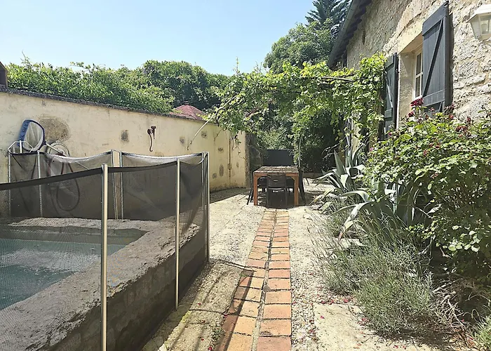Magnifique En Pierres Au Coeur De Antonin Noble Val - Piscine Et Jardin Prives -10 Personnes Dom wakacyjny