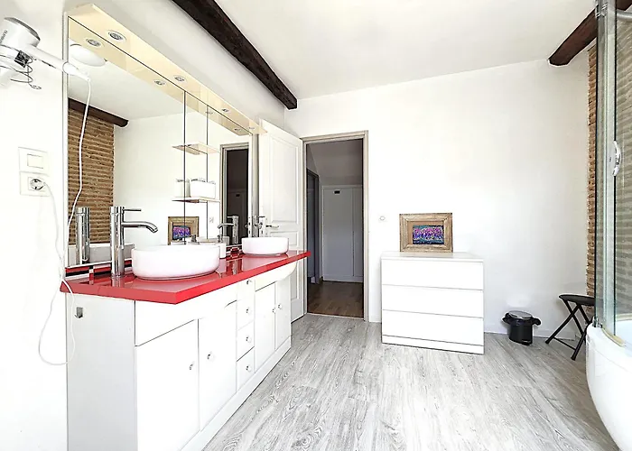 Magnifique En Pierres Au Coeur De Antonin Noble Val - Piscine Et Jardin Prives -10 Personnes Dom wakacyjny