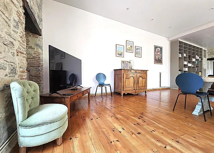 Magnifique En Pierres Au Coeur De Antonin Noble Val - Piscine Et Jardin Prives -10 Personnes