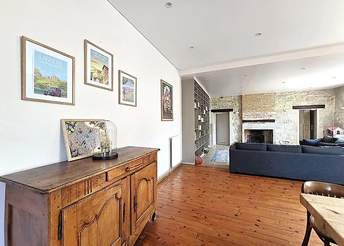 Magnifique En Pierres Au Coeur De Antonin Noble Val - Piscine Et Jardin Prives -10 Personnes *